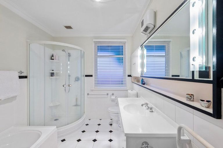 Photo of property in 20 Napier Street, Belleknowes, Dunedin, 9011