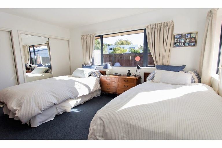 Photo of property in 244a Centaurus Road, Saint Martins, Christchurch, 8022