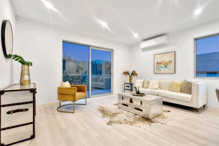 Photo of property in 83 Pacific Heights Road, Orewa, 0931