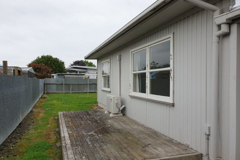 Photo of property in 1/1305 Cardiff Place, Mayfair, Hastings, 4122