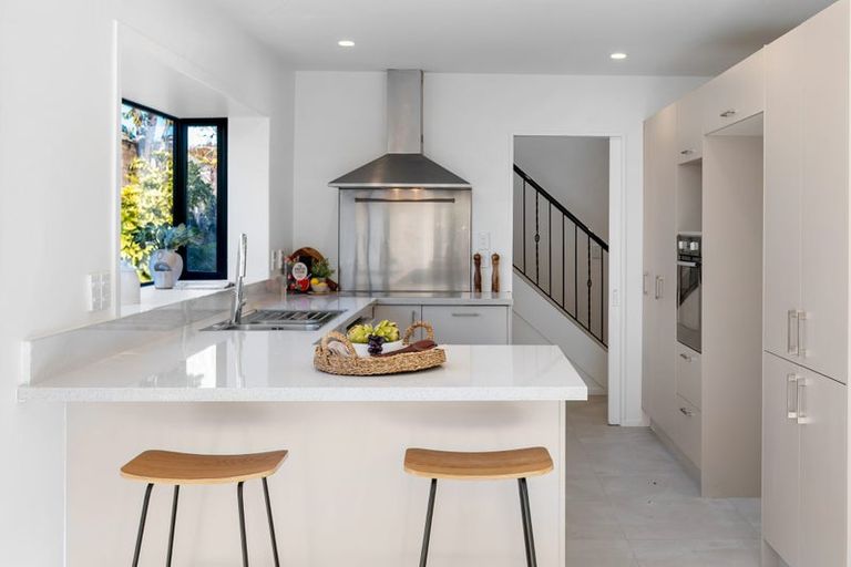 Photo of property in 11 Millcroft Place, Parklands, Christchurch, 8083