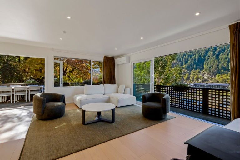Photo of property in 54 Huff Street, Queenstown, 9300