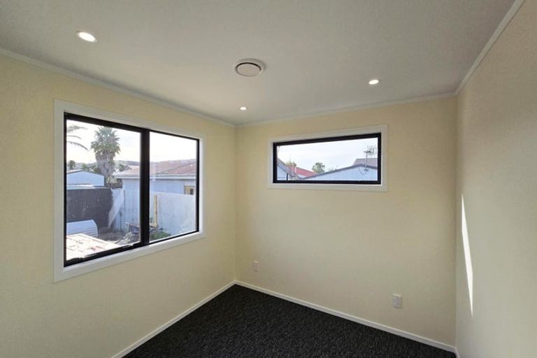 Photo of property in 12a Kauri Street, Taradale, Napier, 4112
