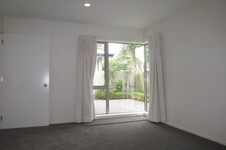 Photo of property in 10 Champion Street, Edgeware, Christchurch, 8013