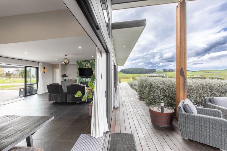 Photo of property in 9 Tamumu Church Road, Otane, Waipawa, 4271