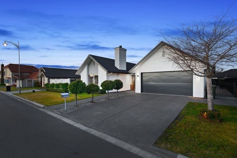 Photo of property in 3 Gilchrist Place, Kaiapoi, 7630