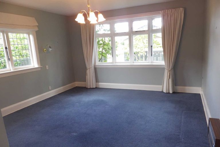 Photo of property in 52 Kilmarnock Street, Riccarton, Christchurch, 8011