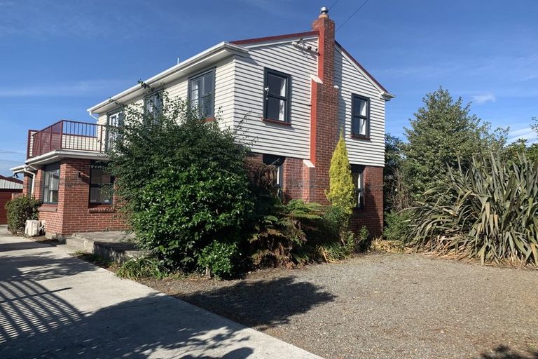 Photo of property in 12 Philpotts Road, Mairehau, Christchurch, 8052