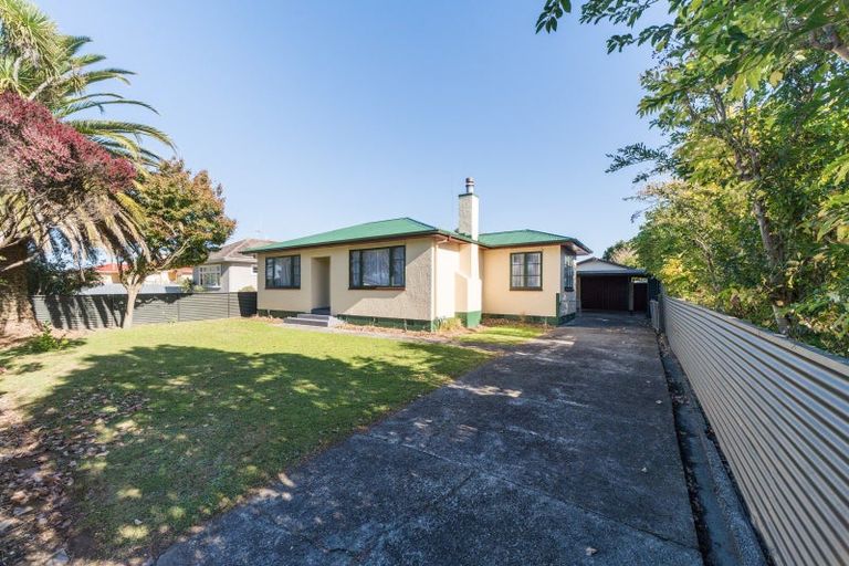 Photo of property in 6 Birmingham Street, Takaro, Palmerston North, 4412
