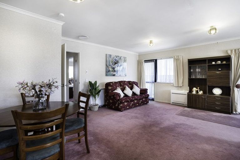 Photo of property in 16 Mckenna Street, Masterton, 5810