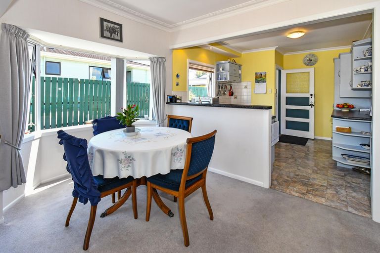 Photo of property in 45 Paerata Road, Pukekohe, 2120