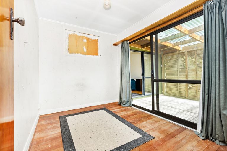 Photo of property in 43 Lorenzen Bay Road, Raglan, 3225