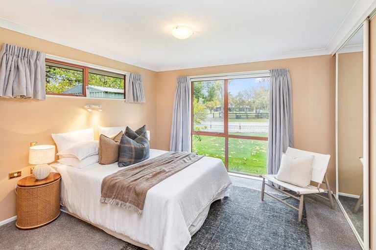 Photo of property in 20 Allin Drive, Waikuku Beach, 7402