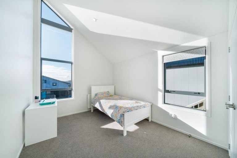 Photo of property in 15 Lemonwood Way, Woodridge, Wellington, 6037