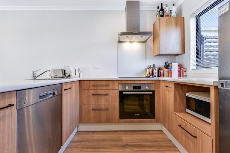 Photo of property in 13u2 Palmerston Street, Hamilton Central, Hamilton, 3204