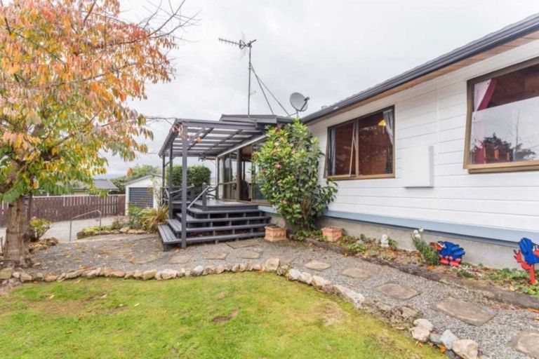 Photo of property in 32a Kennedy Drive, Levin, 5510