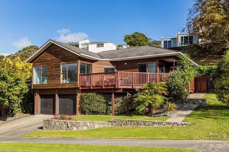Photo of property in 6 Shackle Lane, Whitby, Porirua, 5024