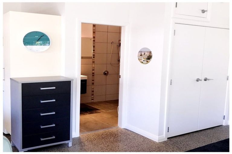 Photo of property in 22 Dundas Street, Seatoun, Wellington, 6022