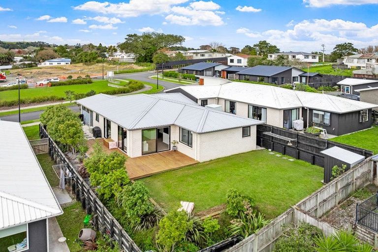 Photo of property in 9 Tuaraki Drive, Wellsford, 0900