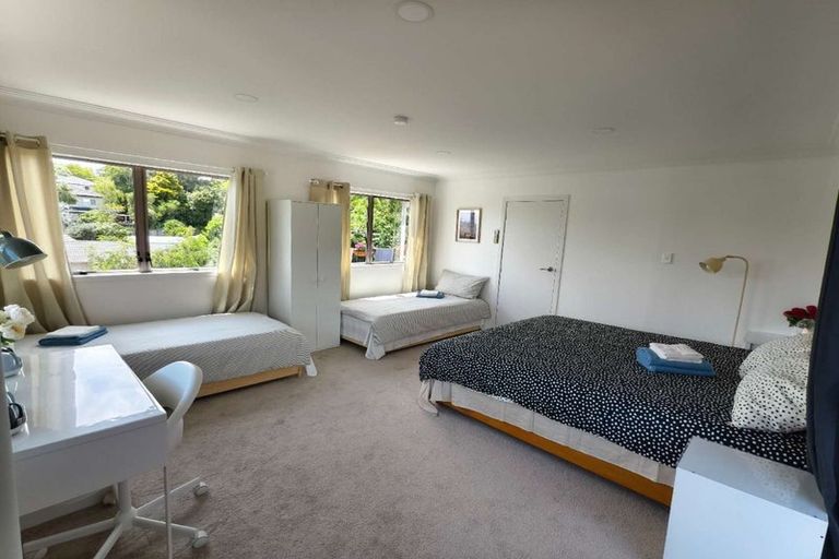 Photo of property in 4 Lynngate Place, Hillcrest, Auckland, 0627