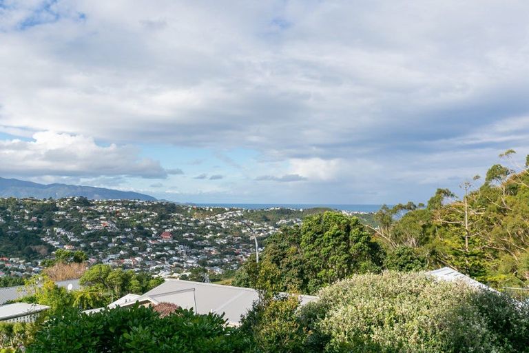 Photo of property in 1u2 Halifax Street, Kingston, Wellington, 6021