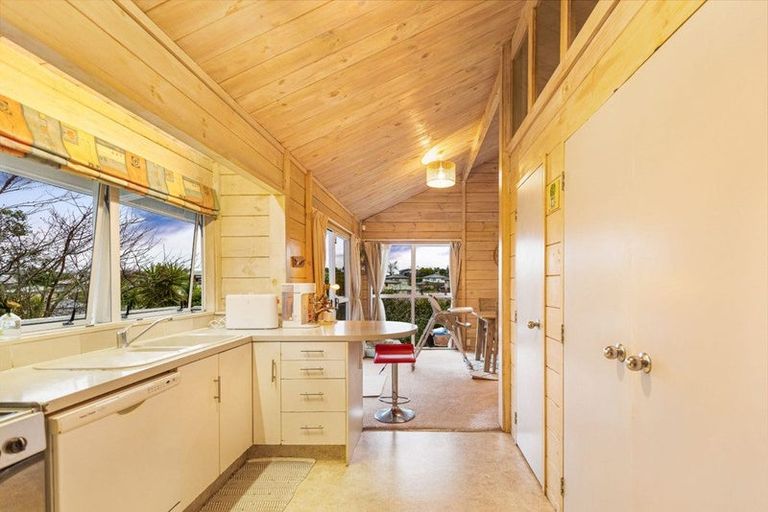 Photo of property in 12 Princess Maria Place, Massey, Auckland, 0614