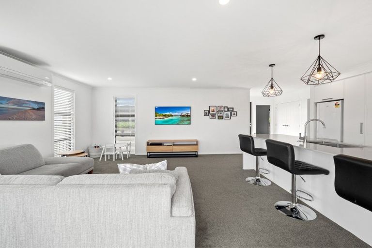 Photo of property in 8 Gaynor Way, Te Puke, 3119