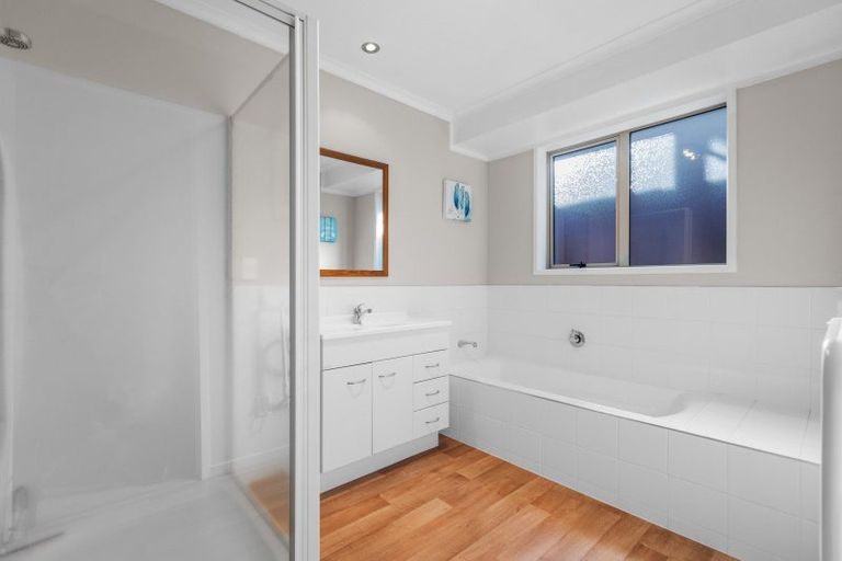 Photo of property in 73 Orion Drive, Welcome Bay, Tauranga, 3112