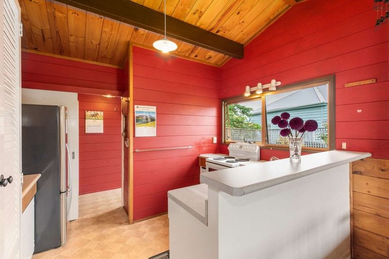 Photo of property in 1 James Bright Lane, Waiuku, 2123