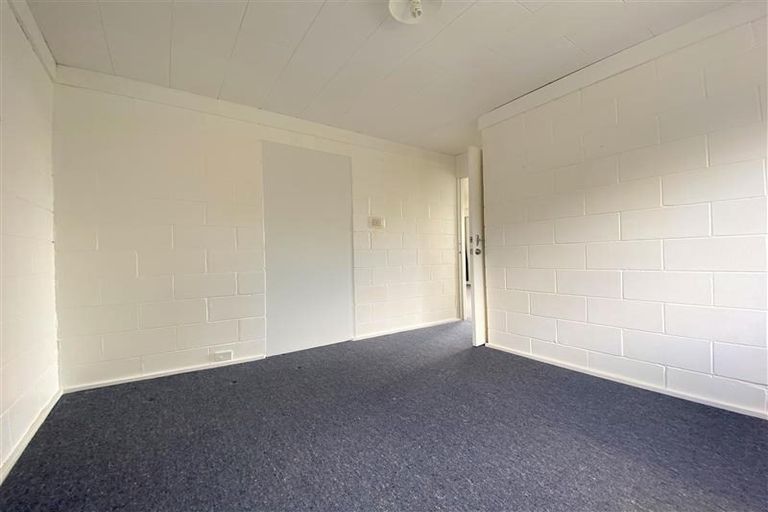 Photo of property in 165 Waimumu Road, Massey, Auckland, 0614