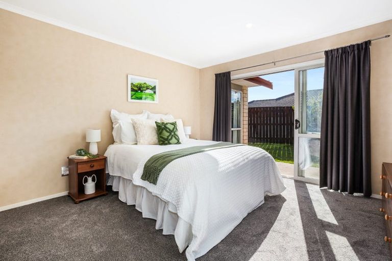 Photo of property in 17 Fraser Colman Grove, Wainuiomata, Lower Hutt, 5014