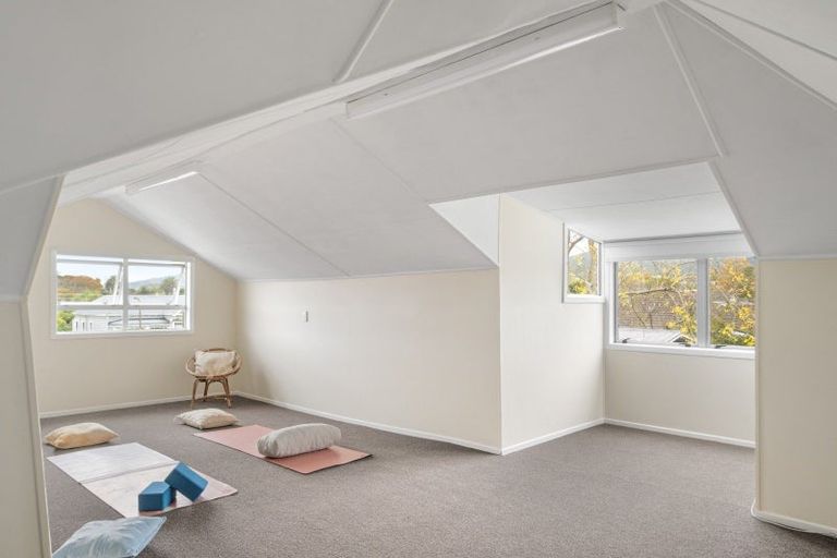 Photo of property in 295 Aberdeen Road, Gisborne, 4010