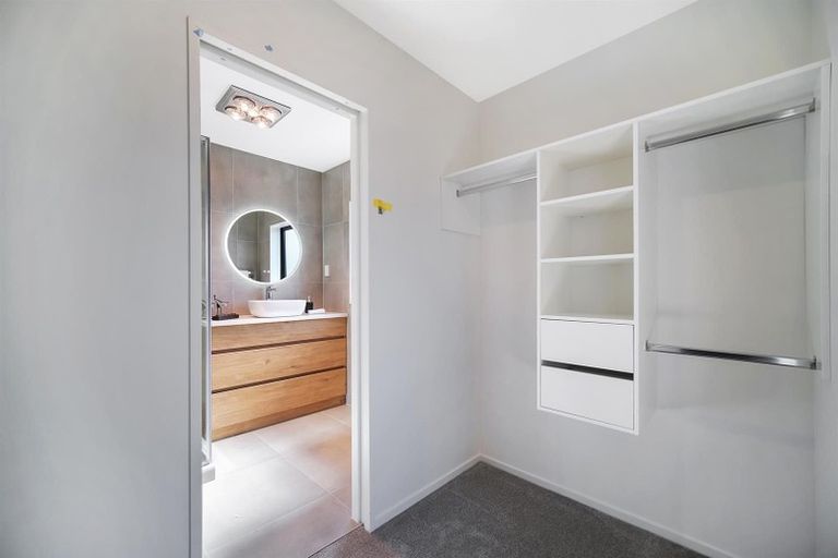 Photo of property in 18 Kairakau Street, Papakura, 2110