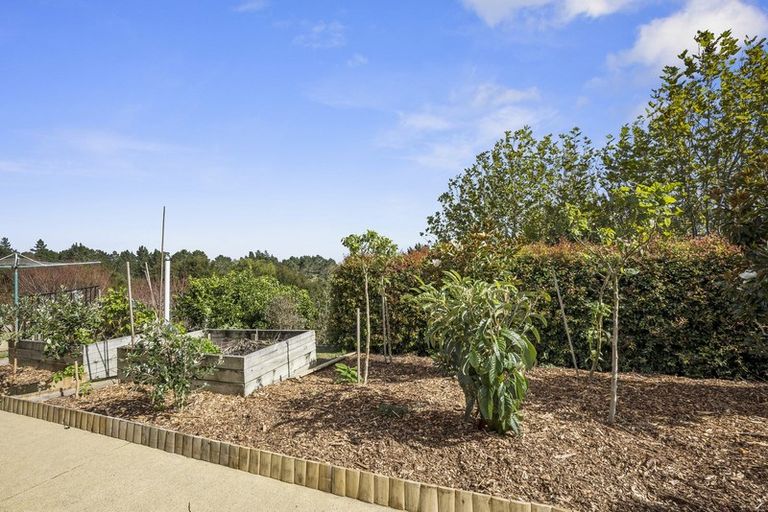 Photo of property in 137 Okura River Road, Okura, Albany, 0792
