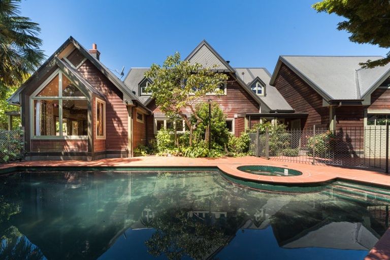 Photo of property in 89 Te Awe Awe Street, Hokowhitu, Palmerston North, 4410