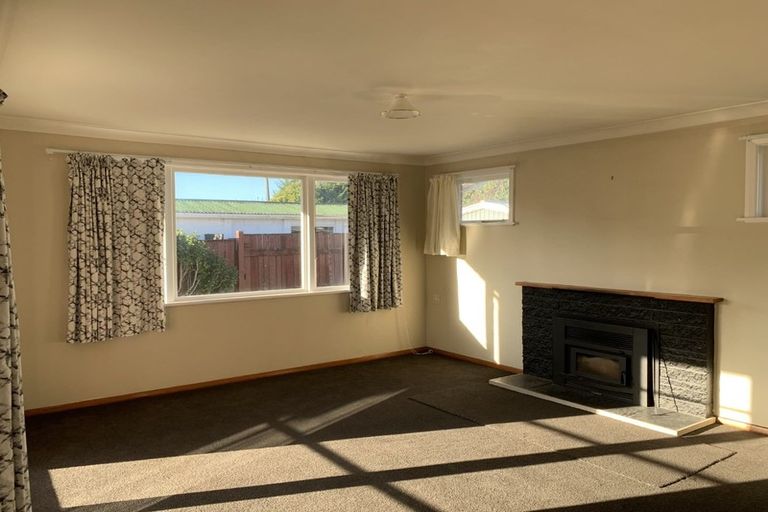 Photo of property in 10 Green Avenue, Levin, 5510
