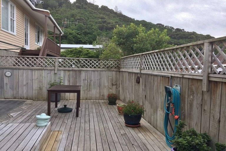Photo of property in 33b Kowhai Street, Wainuiomata, Lower Hutt, 5014