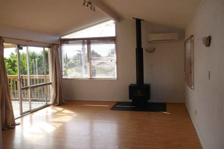 Photo of property in 28 Sorrento Street, Onerahi, Whangarei, 0110