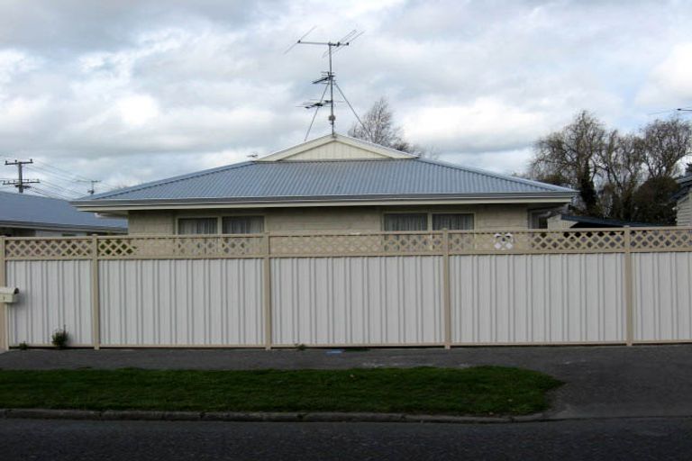 Photo of property in 1 Keaton Street, Masterton, 5810
