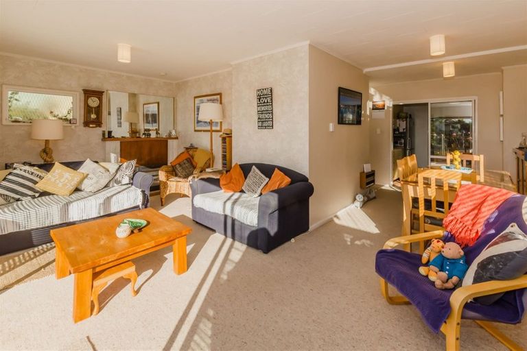 Photo of property in 14 Middleton Road, Paraparaumu Beach, Paraparaumu, 5032