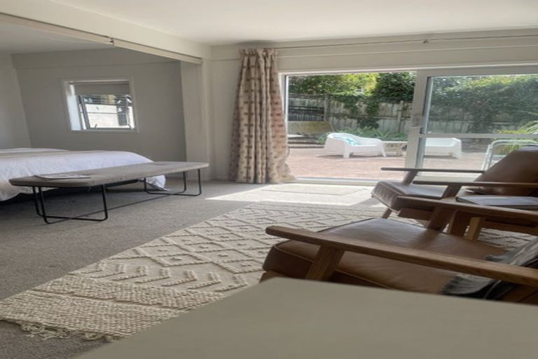 Photo of property in 25 Maxwelton Drive, Mairangi Bay, Auckland, 0630