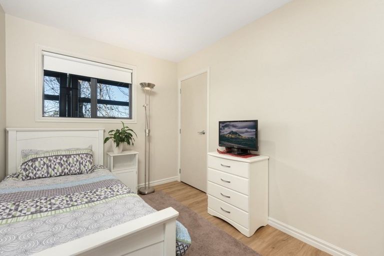 Photo of property in 100b Simpson Road, Papamoa Beach, Papamoa, 3118