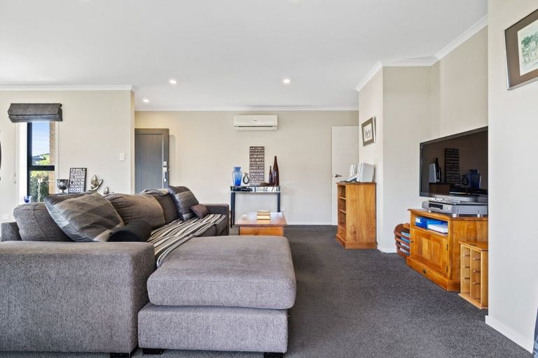 Photo of property in 15 Peter Way Place, Glenview, Hamilton, 3206