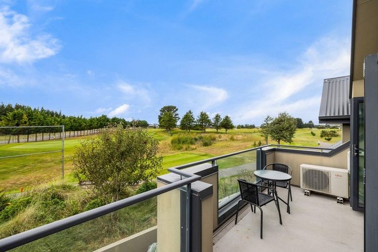 Photo of property in 562a Bower Avenue, Parklands, Christchurch, 8083