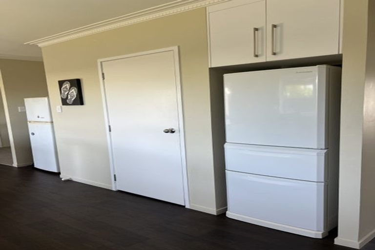 Photo of property in 19 Linklater Avenue, Bellevue, Tauranga, 3110