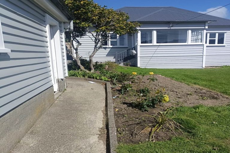 Photo of property in 9 Liffey Street, Island Bay, Wellington, 6023
