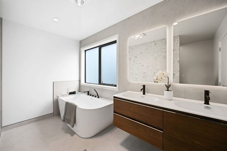 Photo of property in 10 Gaylard Avenue, Chartwell, 3210