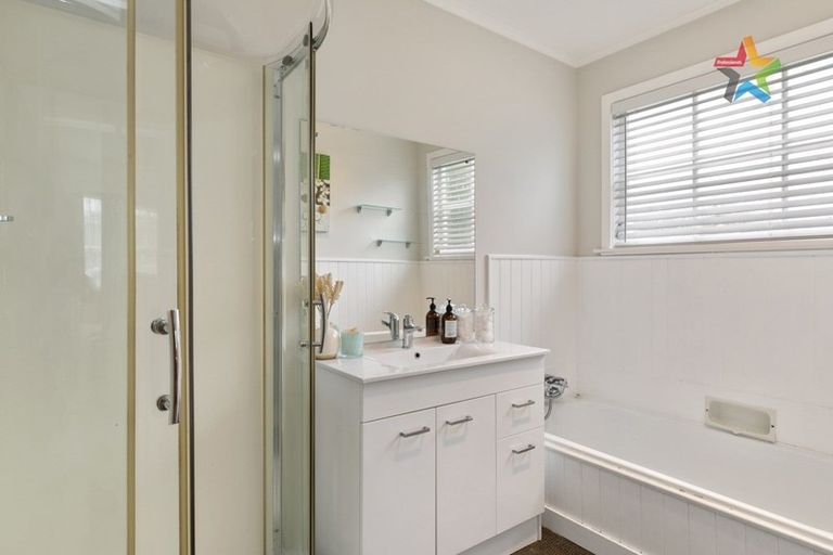 Photo of property in 16 Mimihau Grove, Wainuiomata, Lower Hutt, 5014
