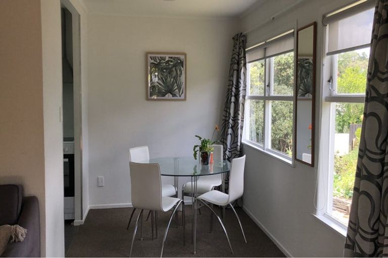 Photo of property in 6 Philip Place, Hillcrest, Auckland, 0627