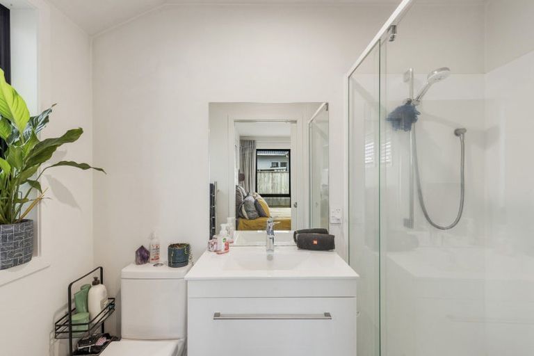 Photo of property in 32a Tokomaru Street, Welbourn, New Plymouth, 4312